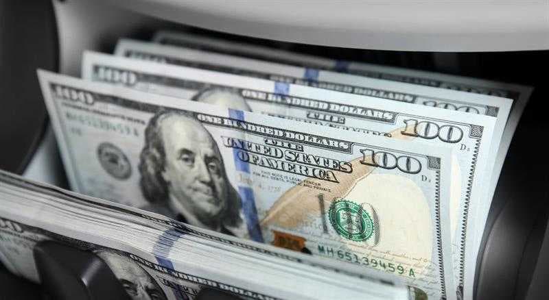 قائمة مسائية بأسعار صرف الدولار في المحافظات العراقية
