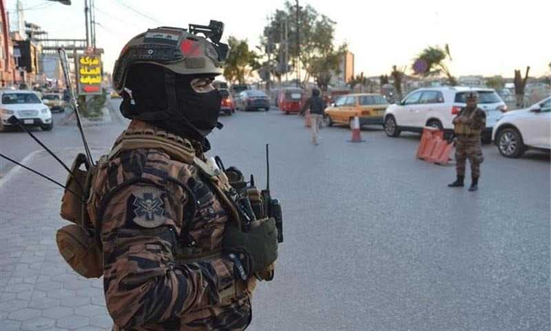 اعتقال 7 متهمين بالسرقة بينهم امرأة وضبط اسلحة غير مرخصة في بغداد وبابل