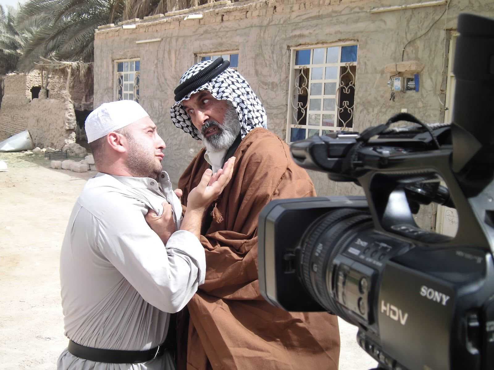 الفنان عبد الستار الربيعي بشخصية "الملا والي" في بيت الطين 5