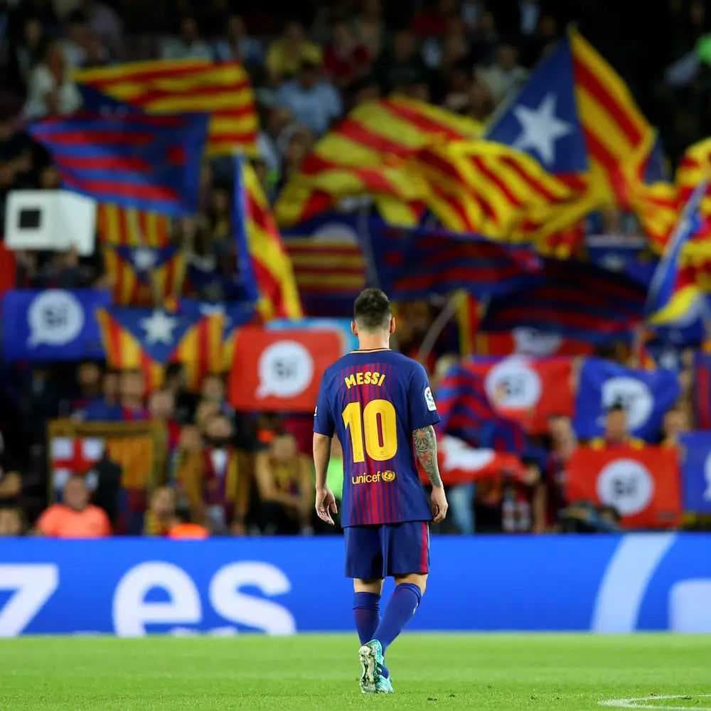 تصريح حاسم يحدد فرص عودة ميسي لبرشلونة