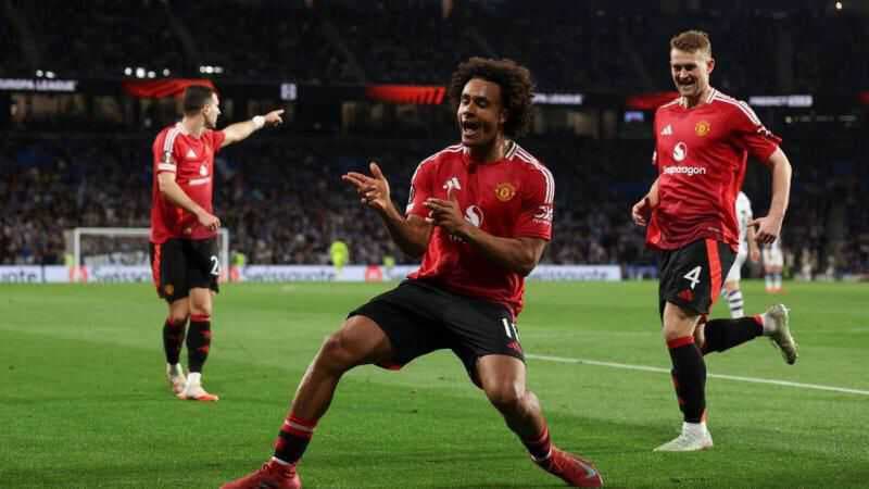 الدوري الأوروبي.. اليونايتد يعود من سوسييداد بتعادل ثمين
