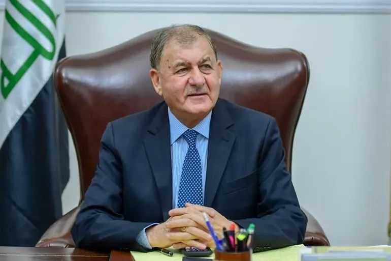 رئيس الجمهورية يهنئ بحلول عيد الفطر ويؤكد أهمية التلاحم بين أبناء الوطن