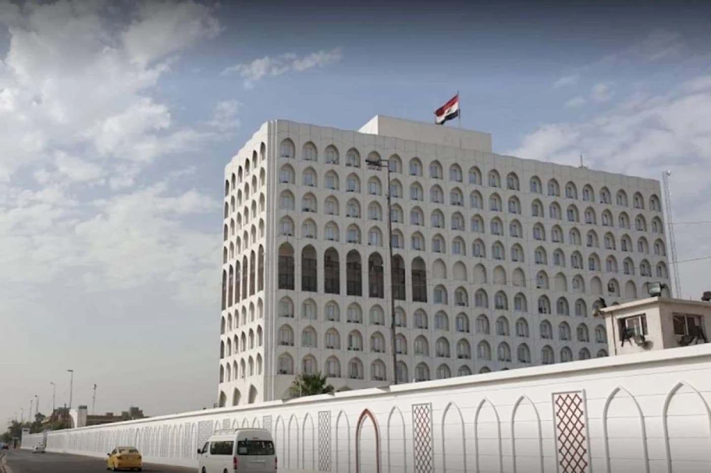 الخارجية: القمة العربية في بغداد ستعقد بموعدها