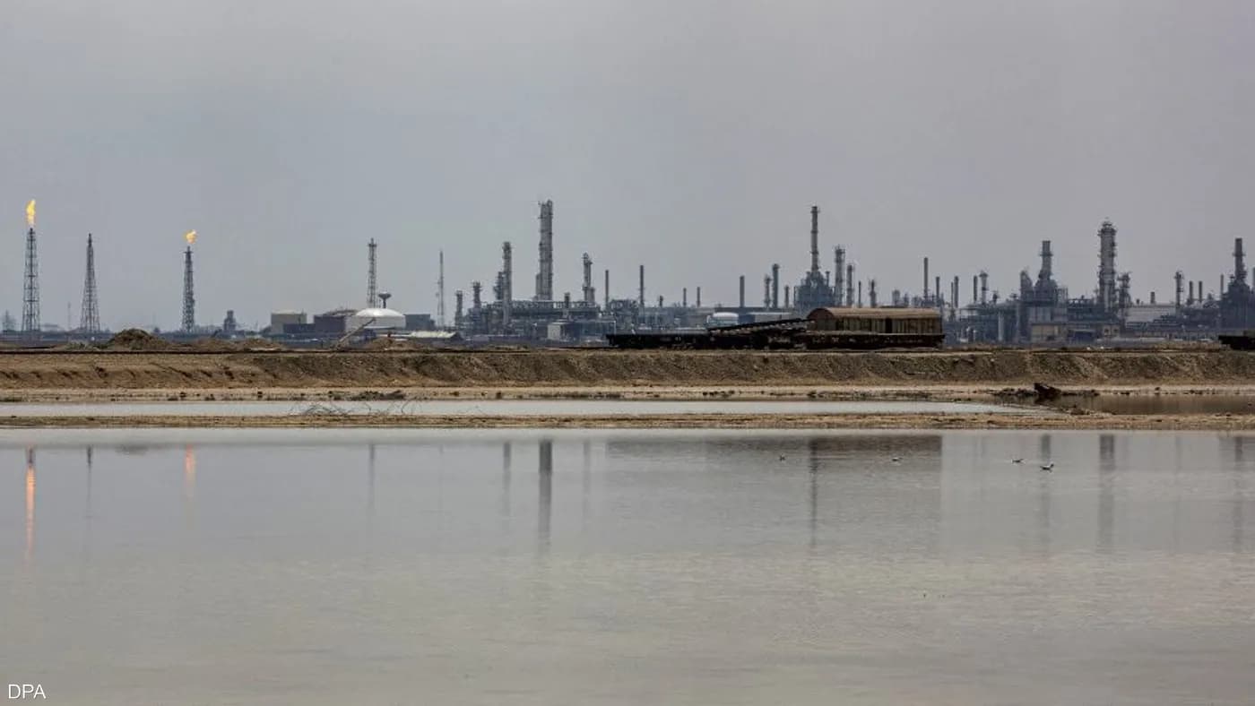 بأكثر من دولار.. خام البصرة يرتفع بالتزامن مع صعود النفط عالمياً