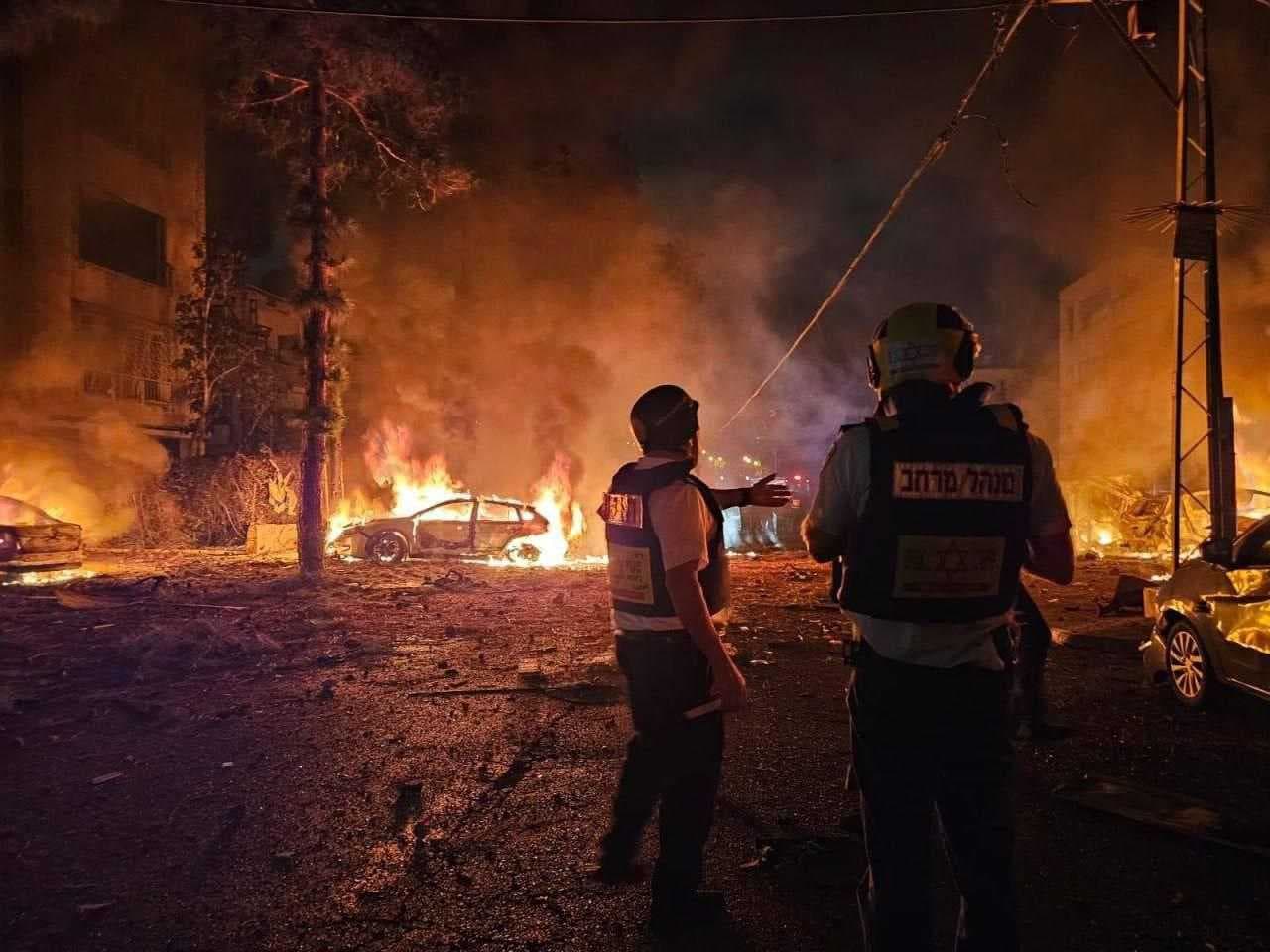 صواريخ طهران تُصيب قلب الكيان: ضربات دقيقة على مطار بن غوريون ومراكز القرار في تل أبيب