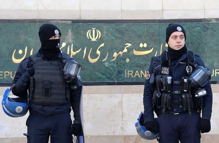 اعتقال 24 جاسوساً غرب طهران وتدمير 16 طائرة مسيّرة