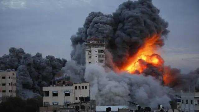 غزة تنزف مجددا.. 50 شهيدا في عدوان إسرائيلي مروع