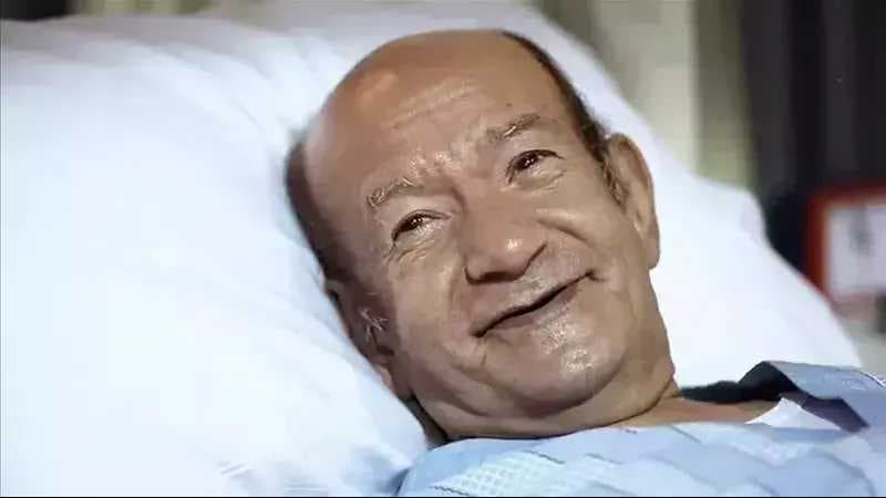 وفاة الفنان المصري لطفي لبيب