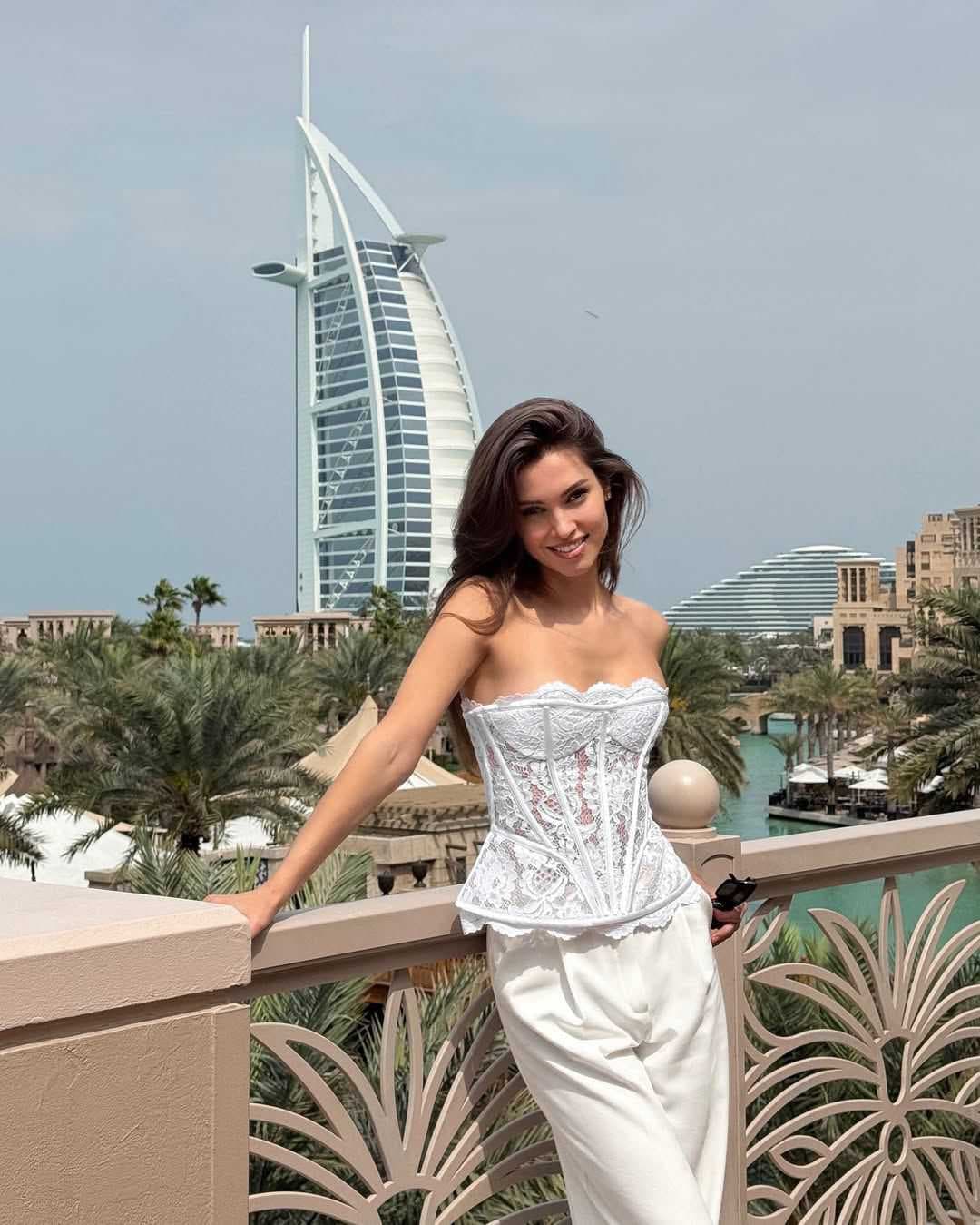 غزال ينهي حياة عارضة أزياء روسية نافست على لقب ملكة جمال الكون عن عمر يناهز 30 عاماً