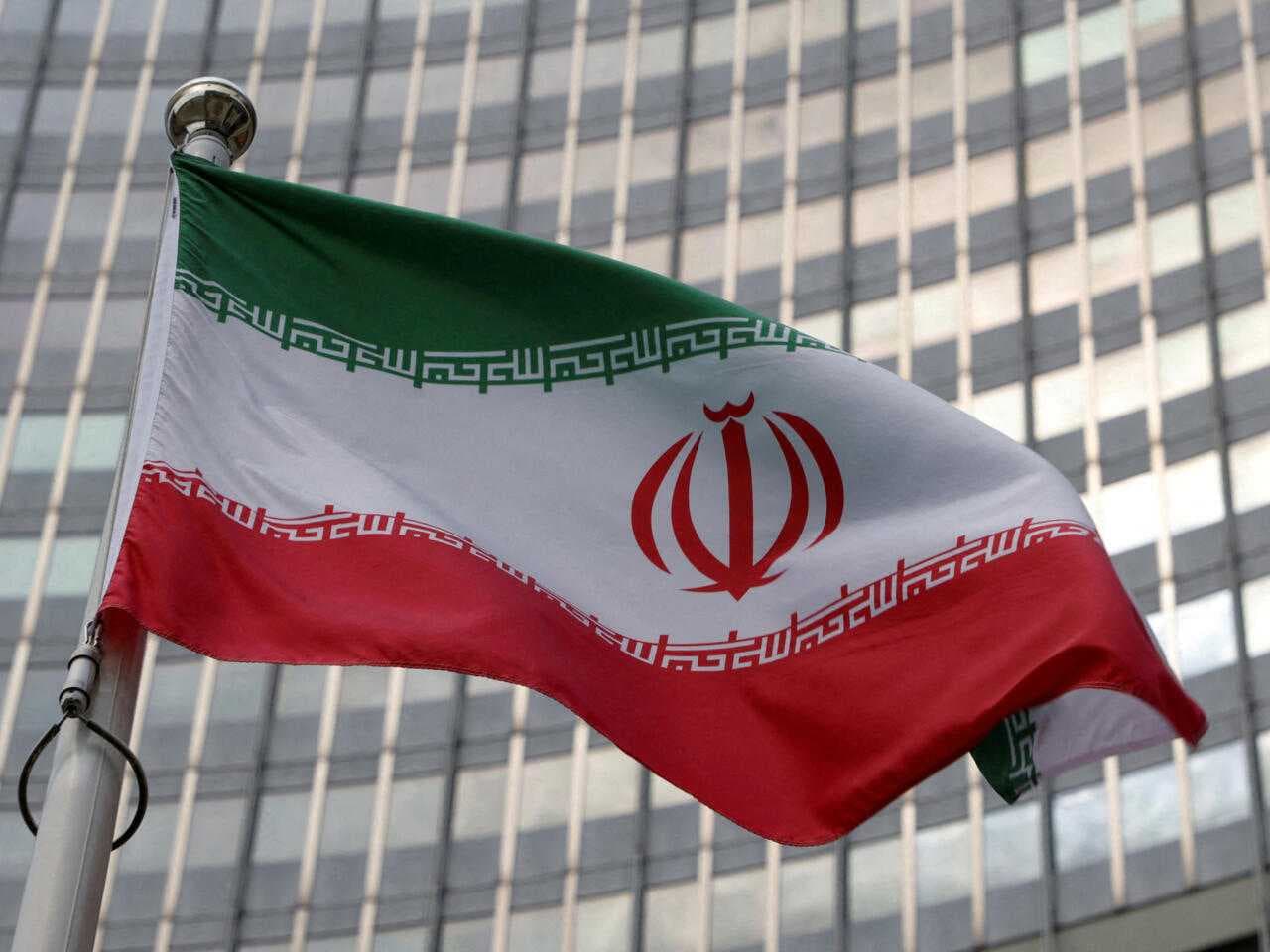 إيران: لم نصنع سلاحاً نووياً لكن نملك القدرة على تصنيعه والرد السريع عند التهديد
