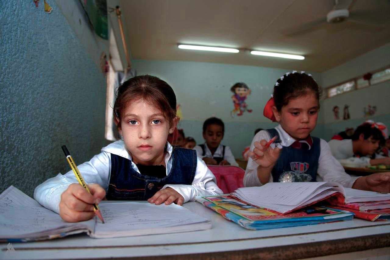 مقاعد الدراسة تمتلئ من جديد.. أكثر من 12 مليون طالب يعودون للمدارس