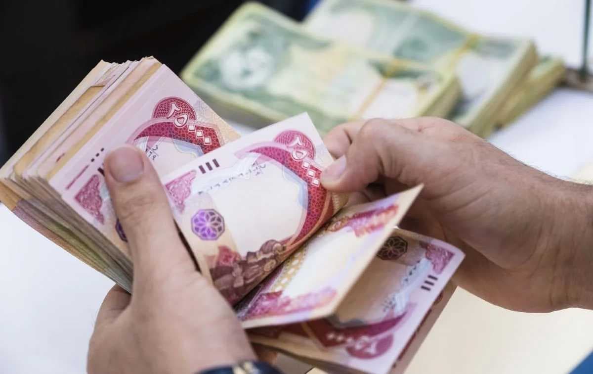 القانونية النيابية تقدم مقترحاً لاحتساب الراتب الكلي للموظف عند التقاعد
