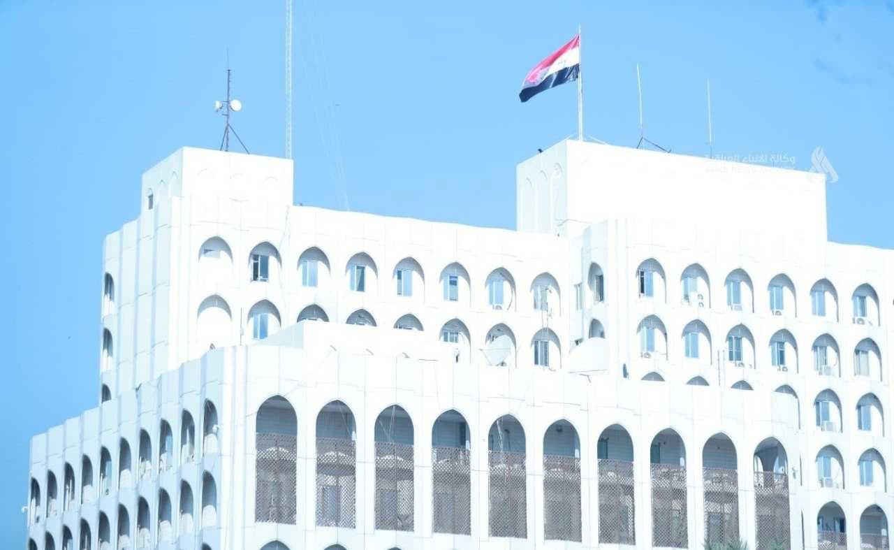 العراق يرحب ببيان الجامعة العربية بشأن مشاركة بعثتها في مراقبة الانتخابات
