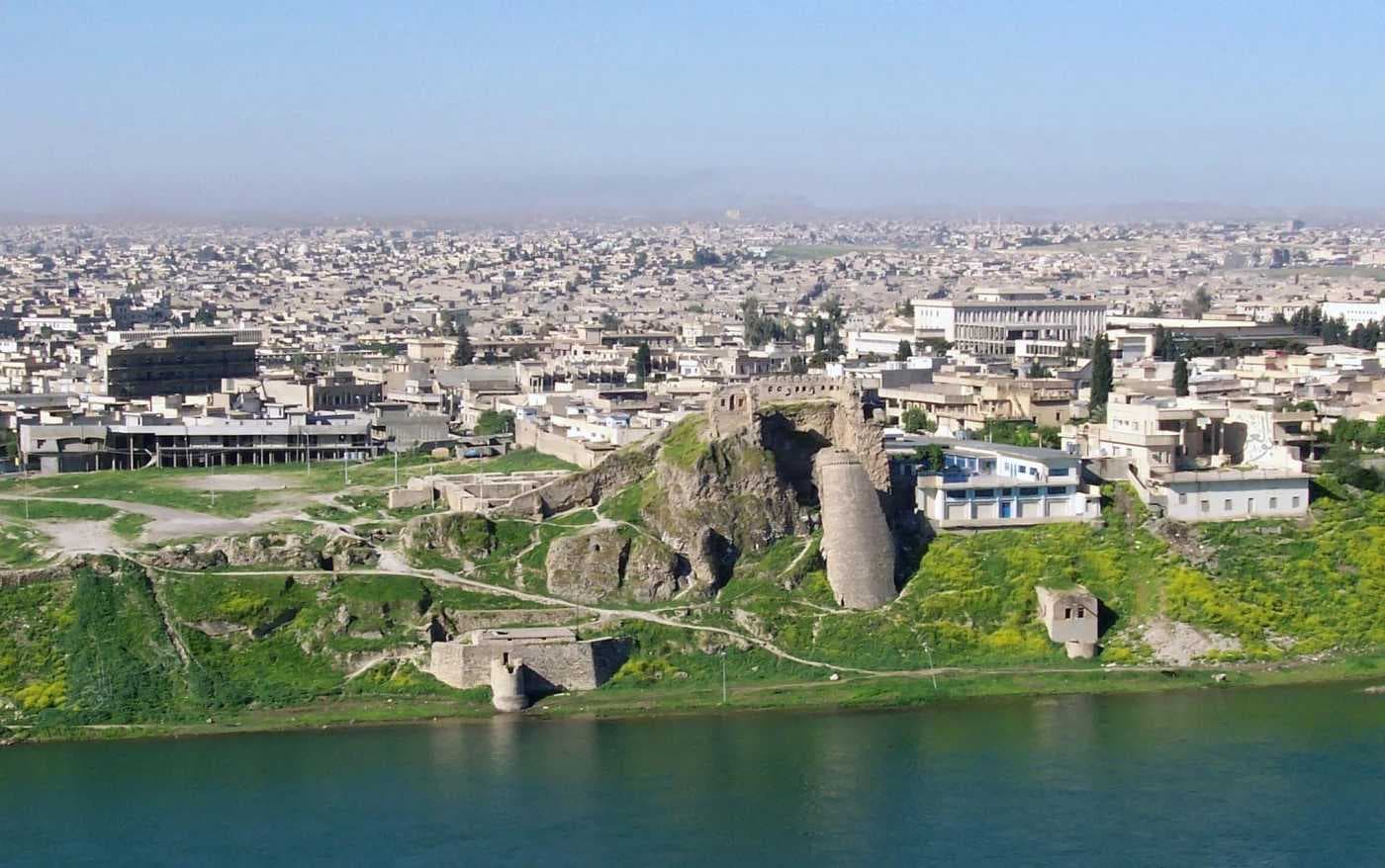 نينوى تعطل الدوام الرسمي يوم غد الإثنين في مدارس المحافظة كافة