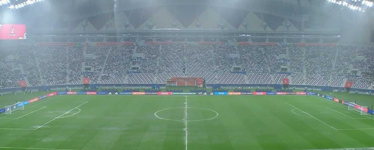 انهاء مباراة السعودية والأمارات بعد نهاية الشوط الأول بنتيجة 0-0 بسبب الاحوال الجوية