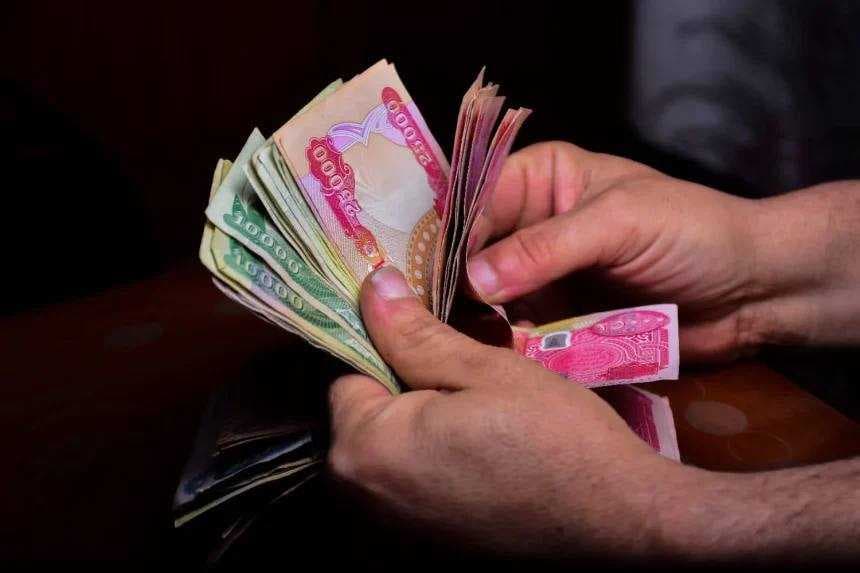 اسعار صرف الدولار في الأسواق المحلية في بغداد لهذا اليوم