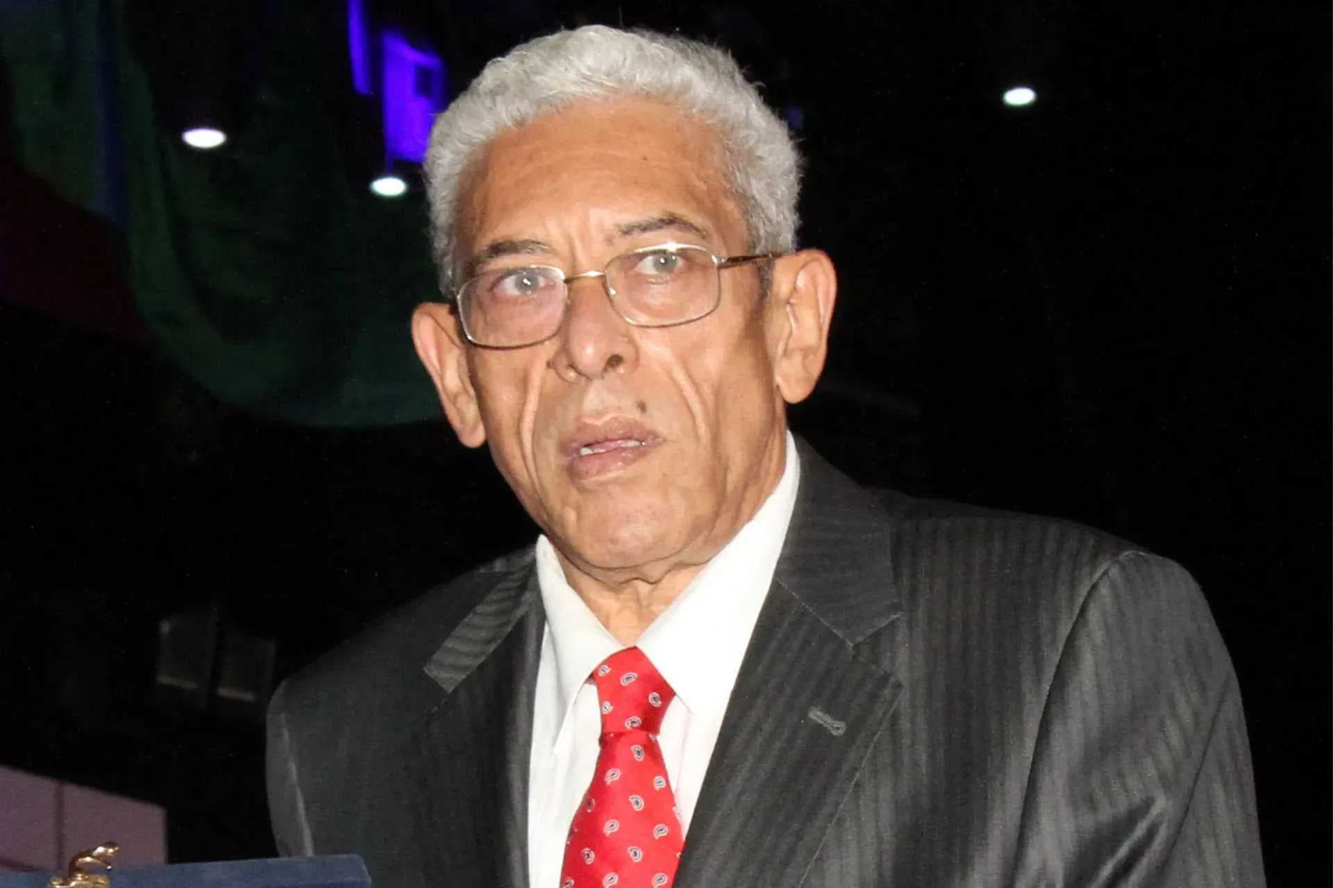 وفاة المخرج المصري الكبير داود عبد السيد