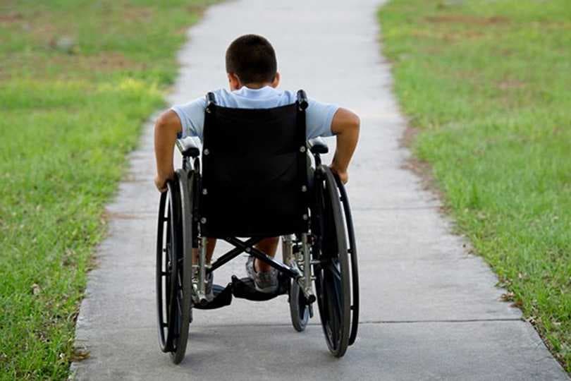 العمل تعلن تخصيص 450 قطعة أرض لذوي الإعاقة في النهروان