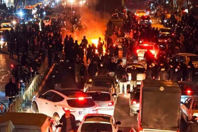 غارة صهيونية تستهدف سيارة في محيط بلدة برعشيت جنوبي لبنان