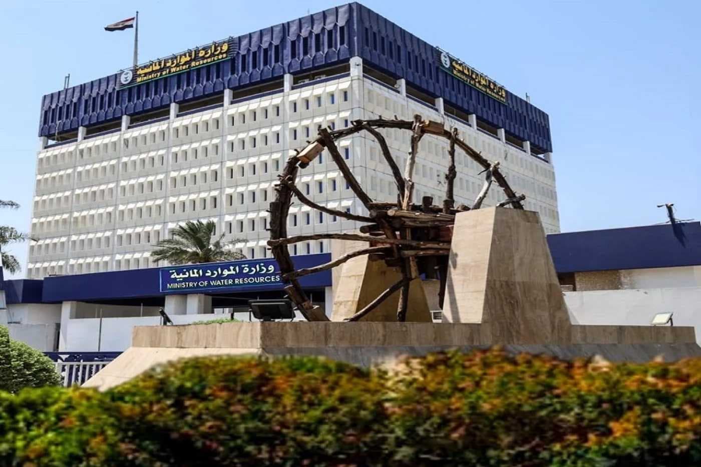 إجراءات مشددة لمنع التجاوزات الزراعية وخطة طوارئ لمياه الشرب بالمحافظات