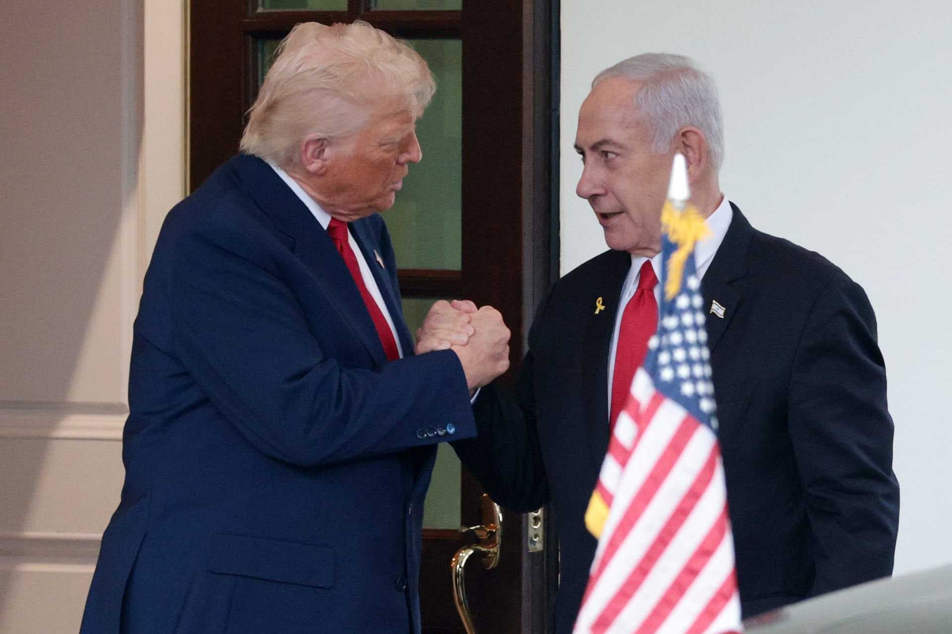 ‏نتنياهو لـ ترمب: أي اتفاق مع إيران يجب أن يمنعها "إلى الأبد" من الوصول إلى القنبلة النووية