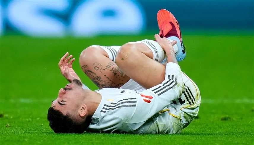 ريال مدريد يفقد خدمات لاعبه سيبايوس