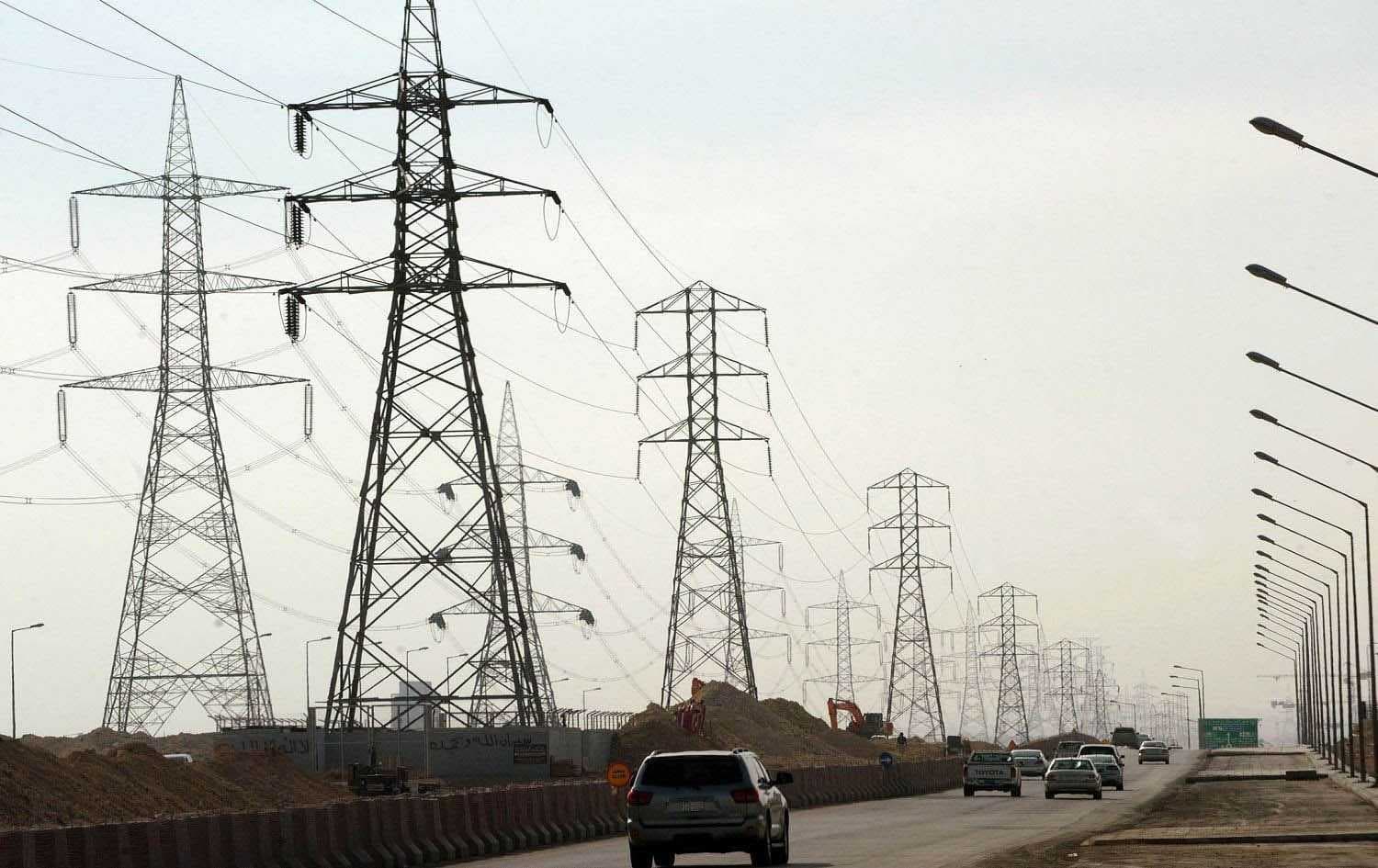 الكهرباء: دخول 500 ميغاواط الشهر المقبل من الربط الخليجي
