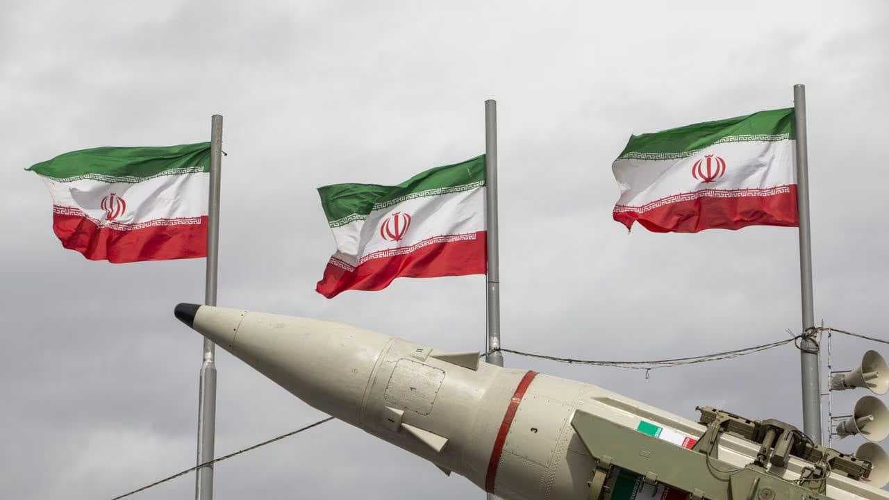 إيران تنفي ضلوعها بالهجوم على ميناء صلالة العماني