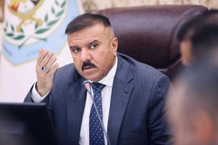 وزير الداخلية يشدد على ضرورة اليقظة العالية وتحديث الخطط الميدانية بما يتناسب مع التحديات الراهنة