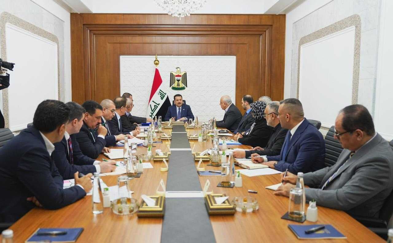 السوداني يوجه باتخاذ اجراءات فعالة تجاه كل من يعمل على عرقلة التحول نحو الدفع الالكتروني لجباية الطاقة