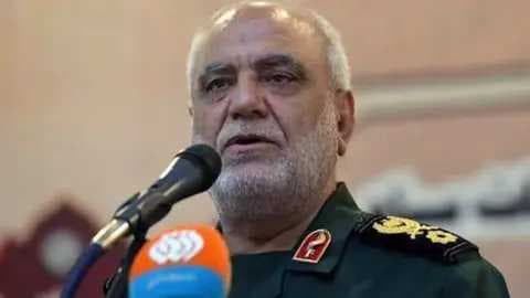 الحرس الثوري الإيراني يعلن استشهاد رئيس استخباراته اللواء مجيد خادمي فجر اليوم