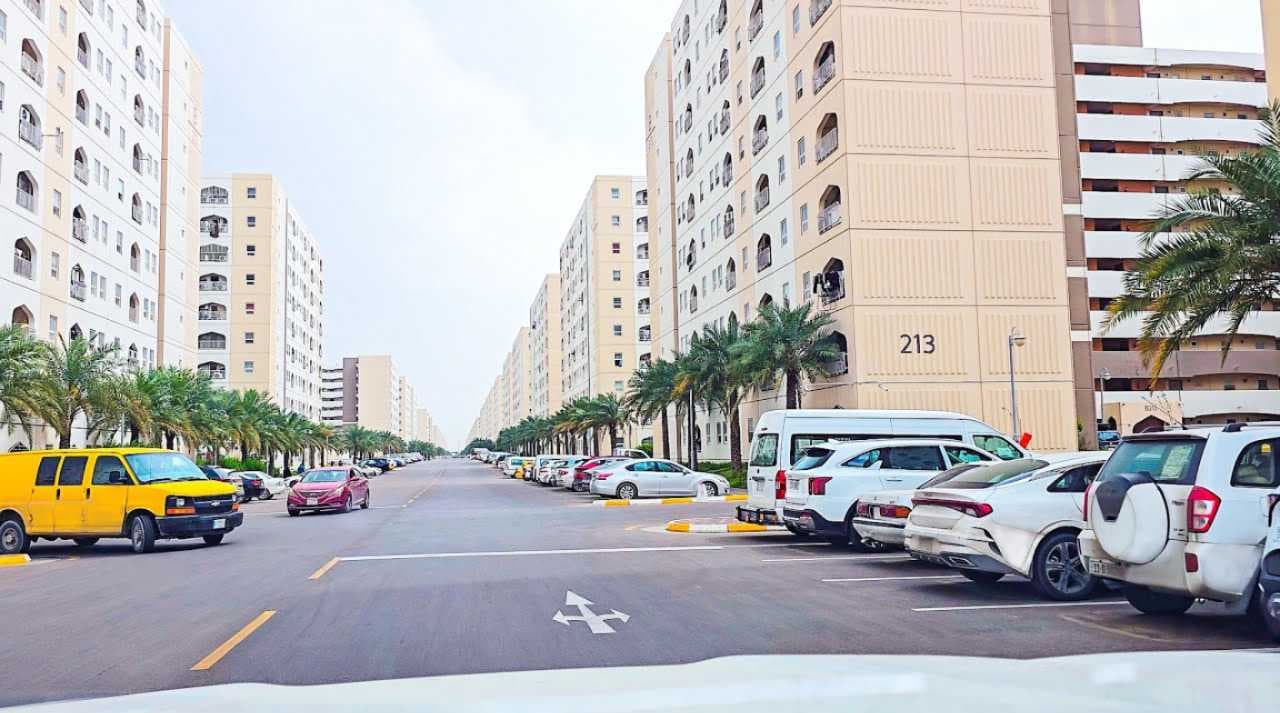 سكان بسماية يهددون بإجراءات قانونية ويطالبون بمحاسبة المقصرين بسبب انقطاع الماء منذ 4 أيام