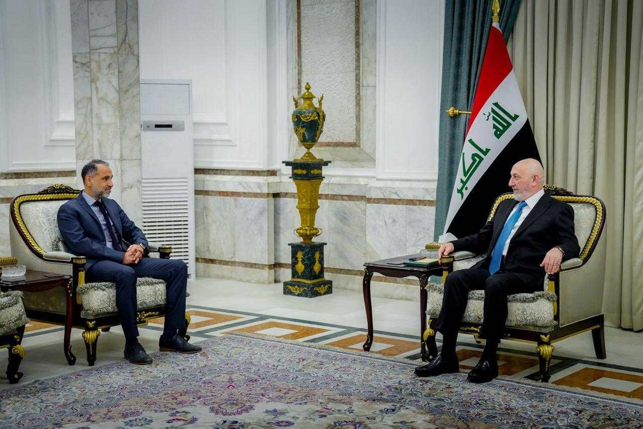 رئيس الجمهورية يؤكد للسفير البريطاني حرص العراق على توطيد علاقاته مع الدول الصديقة وتوسيع مجالات التعاون المشترك