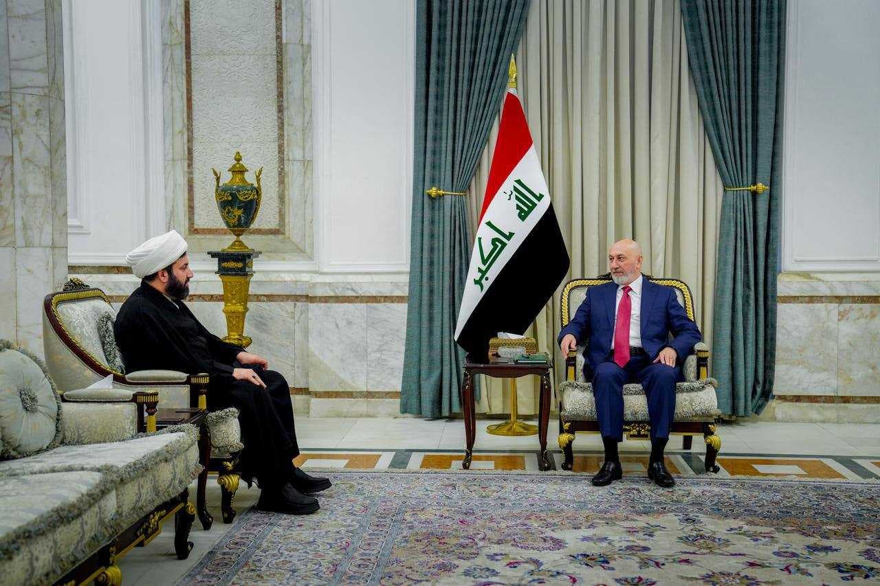 رئيس الجمهورية يؤكد لرئيس هيئة الحج ضرورة الارتقاء بالخدمات المقدمة للحجاج والمعتمرين وتسهيل إجراءات السفر