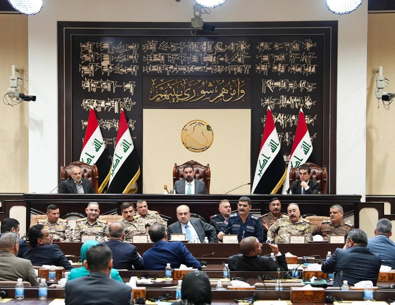 حراك نيابي للمصادقة على تثبيت 2500 عقد في التربية