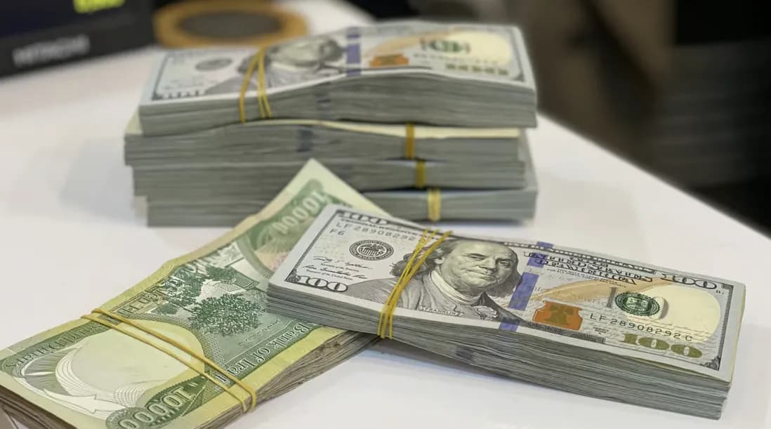 أسعار الدولار تنخفض بمقدار "ربع" دينار عراقي