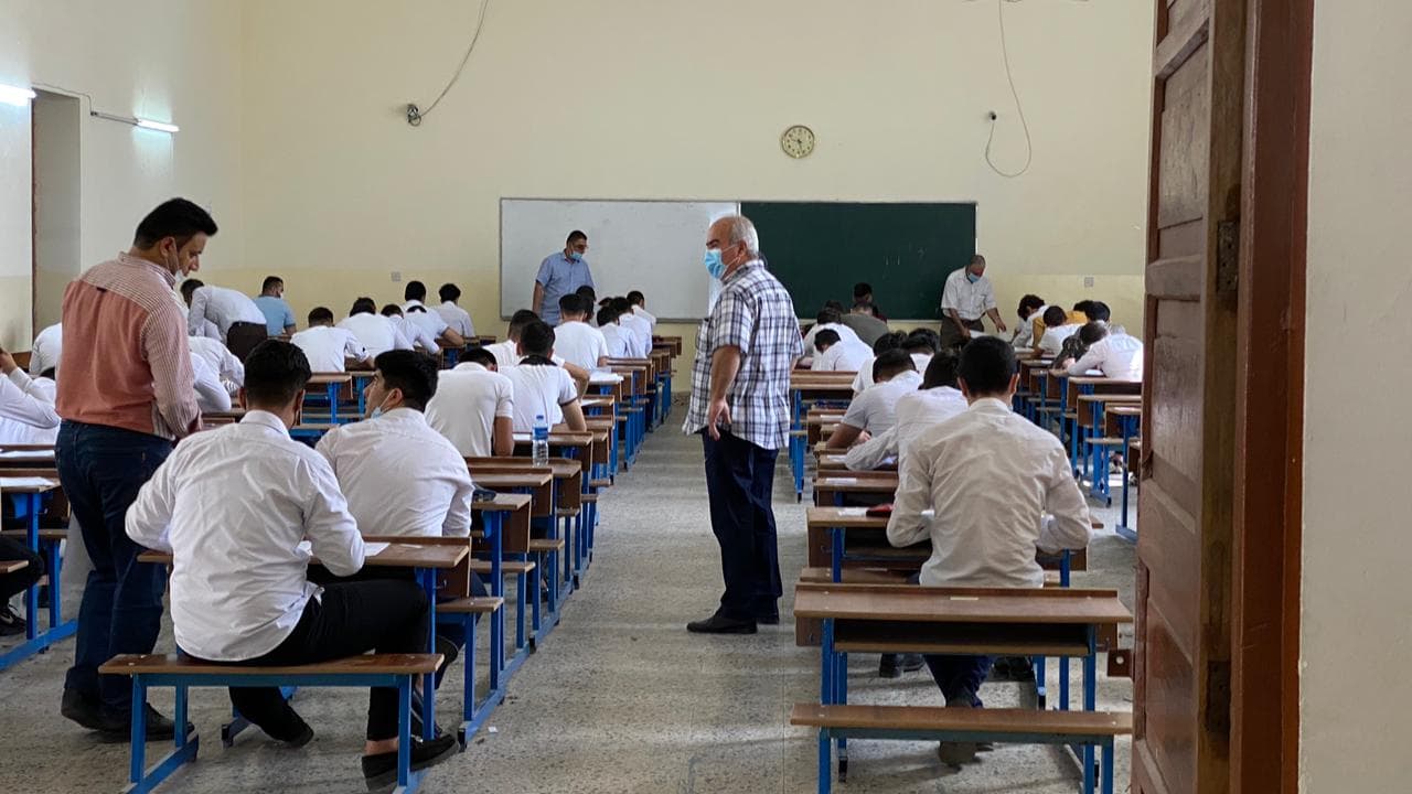 مديرية تربية البصرة تفصل طلبة بعد فيديو مسيء للمقدسات الدينية