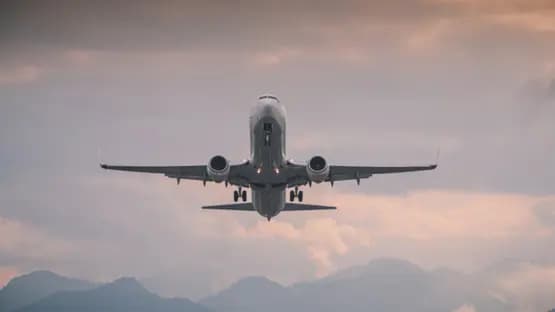 الأنواء الجوية تصدر تحذيراً خاصاً بالطيران المدني