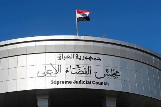 صورة جديدة للمبالغ المسروقة التي كشف عنها القضاء مؤخرا.. بلغت 14 مليار دينار