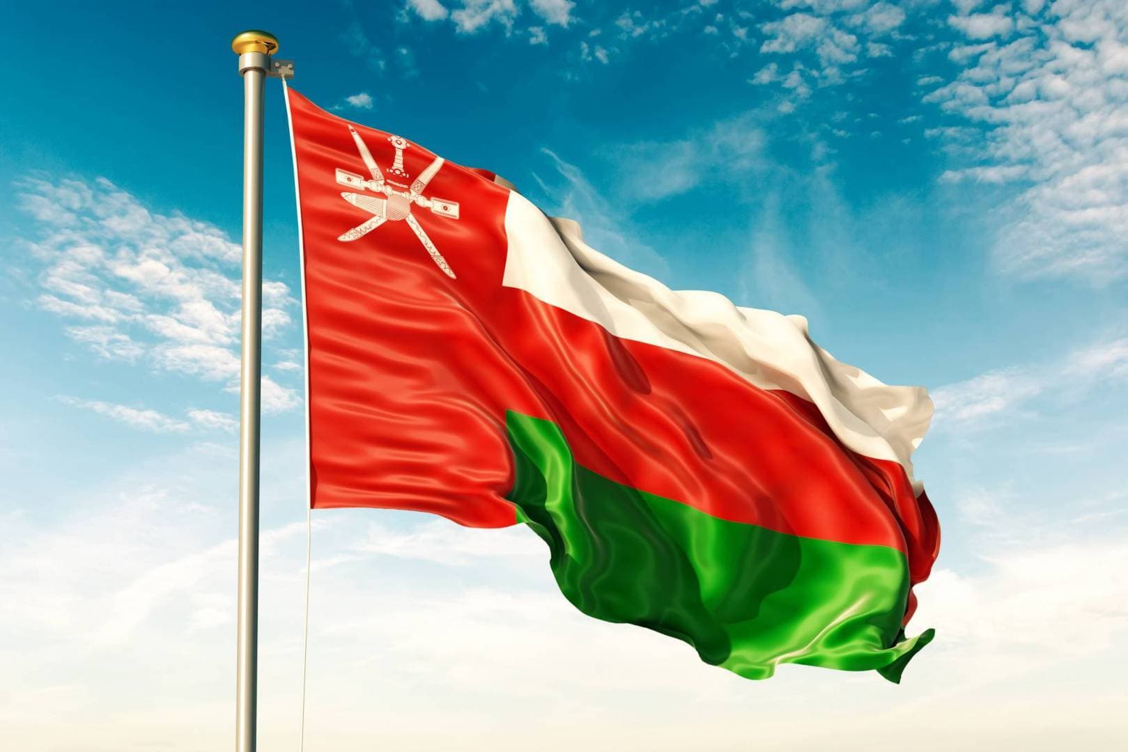 عُمان تدين استهداف البحرين والكويت وسفينتين تجاريتين سعودية وقطرية في هرمز