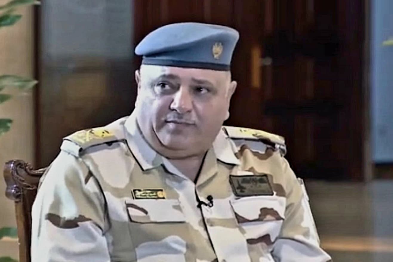 الدفاع: استكمال تسليم الملف الأمني للداخلية والجيش يتجه للتمركز خارج المدن