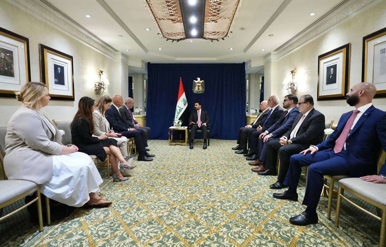 رئيس الوزراء ووزير الخارجية الأردني يناقشان المضي بتنفيذ مشروع أنبوب نفط البصرة - العقبة