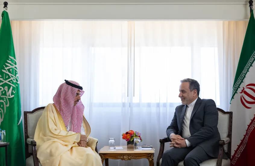 عراقجي لنظيره السعودي: إيران سترد بحزم على أي عدوان أمريكي أو إسرائيلي أو أي مشاركة إقليمية فيه