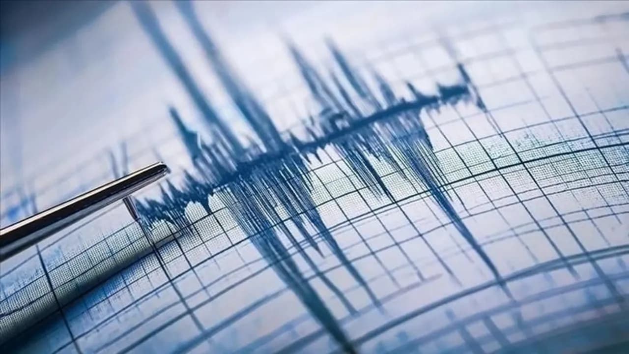 تحذيرات من تسونامي جديد.. زلزال بقوة 7.4 درجات يضرب جنوب المكسيك