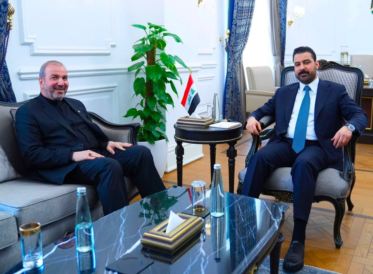 رئيس مجلس الوزراء علي الزيدي يستقبل السفير الإيراني لدى العراق