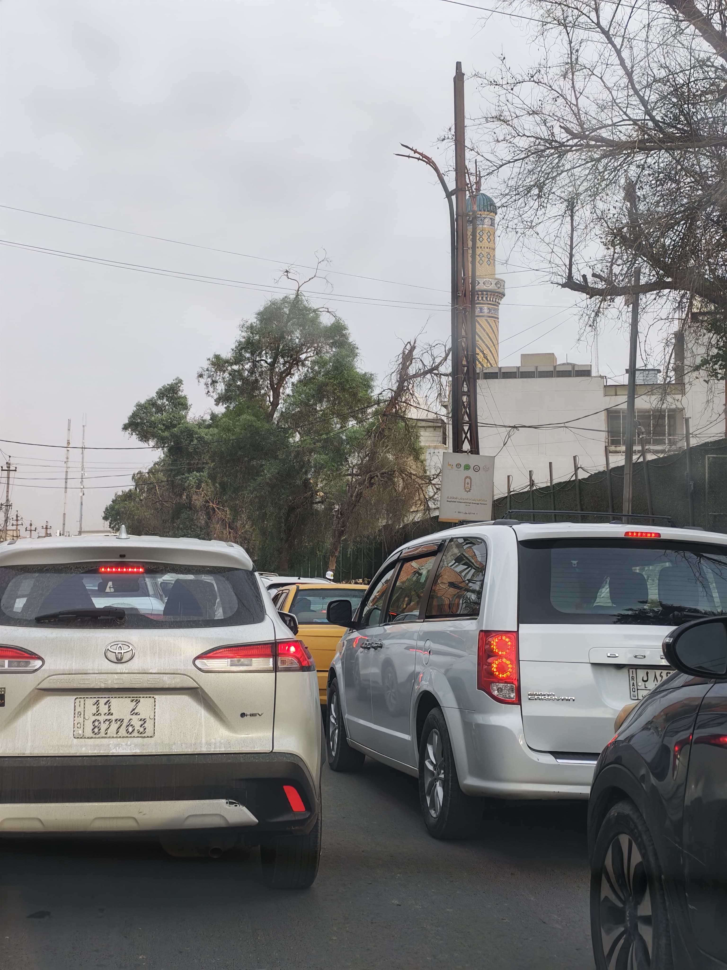 مع انتهاء دوام الموظفين.. شلل مروري يضرب شوارع العاصمة بغداد