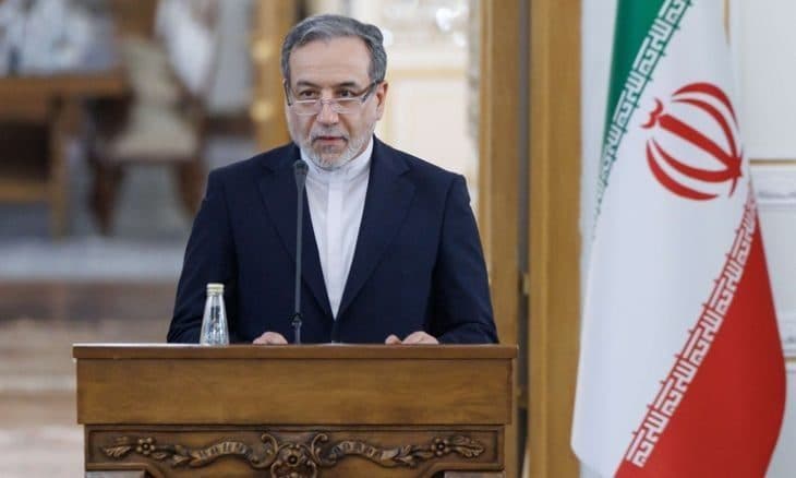 وزير الخارجية الإيراني: فتح مضيق هرمز مرهون بشروط وتعويضات عن انتهاك مذكرة التفاهم