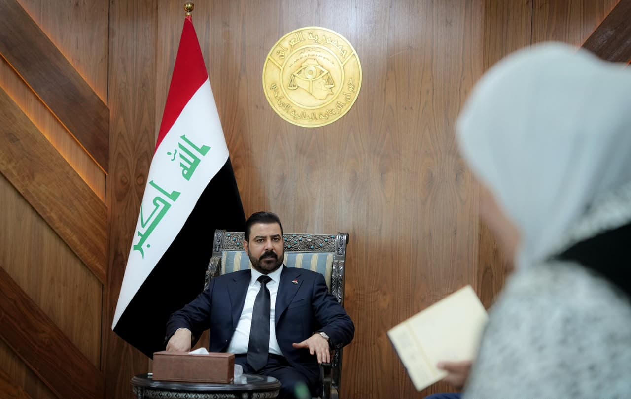 رئيس مجلس الوزراء علي فالح الزيدي يستقبل رئيسي مؤسستي  الشهداء والسجناء السياسيين