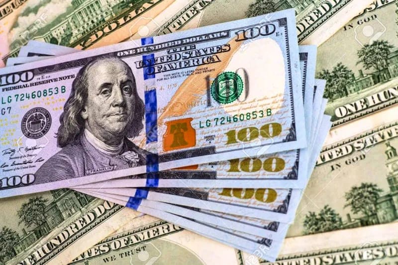 استقرار أسعار الدولار في أسواق بغداد عند مستوياتها الأخيرة