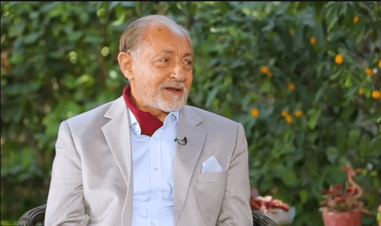 وفاة الفنان الكبير عبد العزيز مخيون عن عمر يناهز 80 عاما